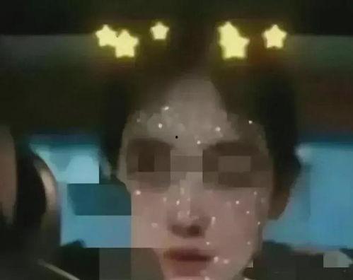 对镜拍的情侣吃瓜视频,情侣对镜吃瓜，甜蜜互动引网友热议